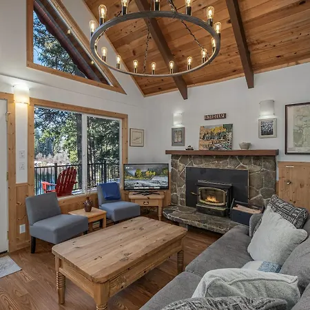 Riverhouse Home